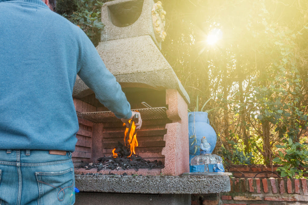 Come proteggere il barbecue in muratura: consigli e suggerimenti per mantenerlo al meglio